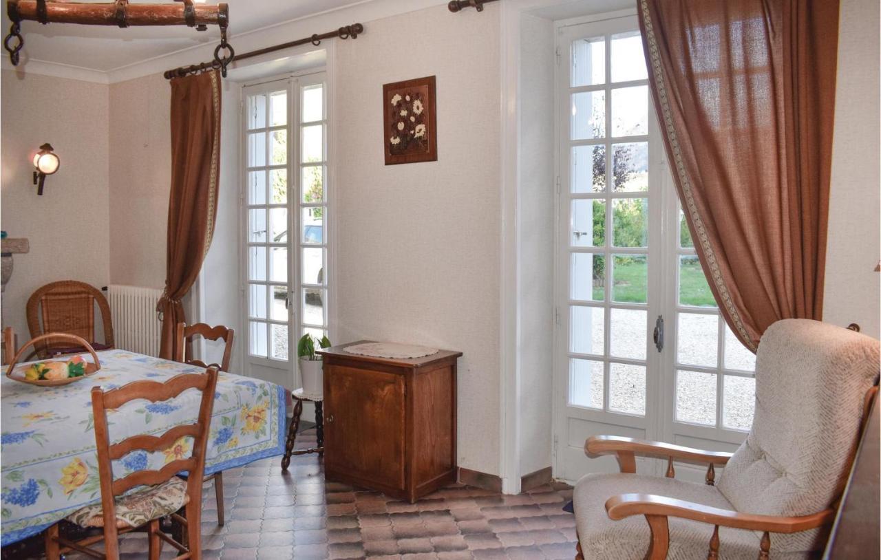 Cozy Home In Plancoet With Wifi Buitenkant foto